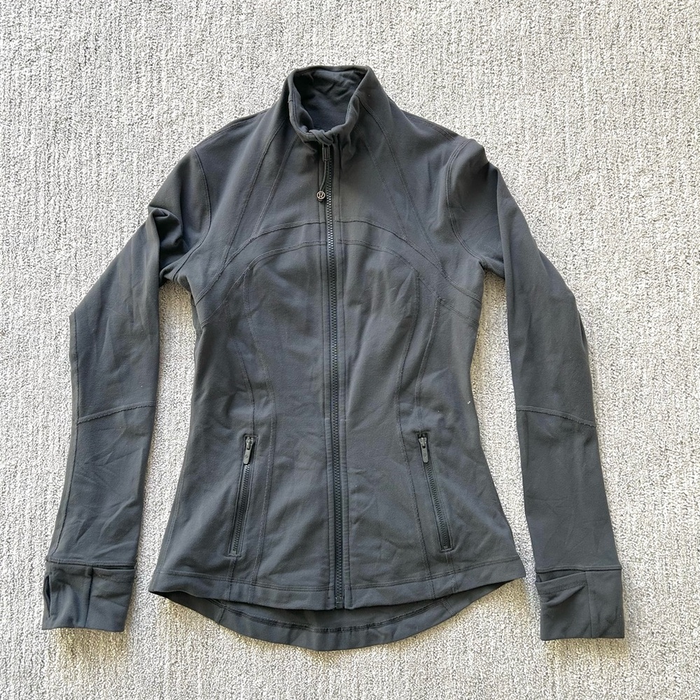 Original Lululemon define jacket. Gray. Size 6